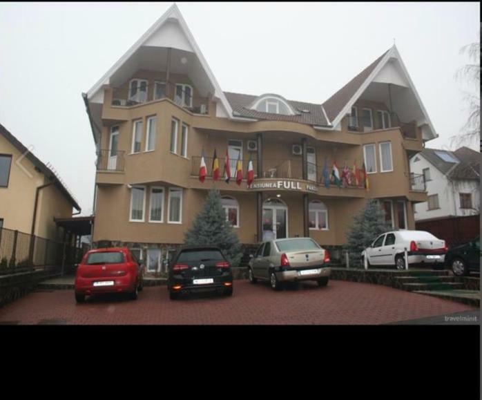 Pensiunea Full Târgu-Mureş Eksteriør billede